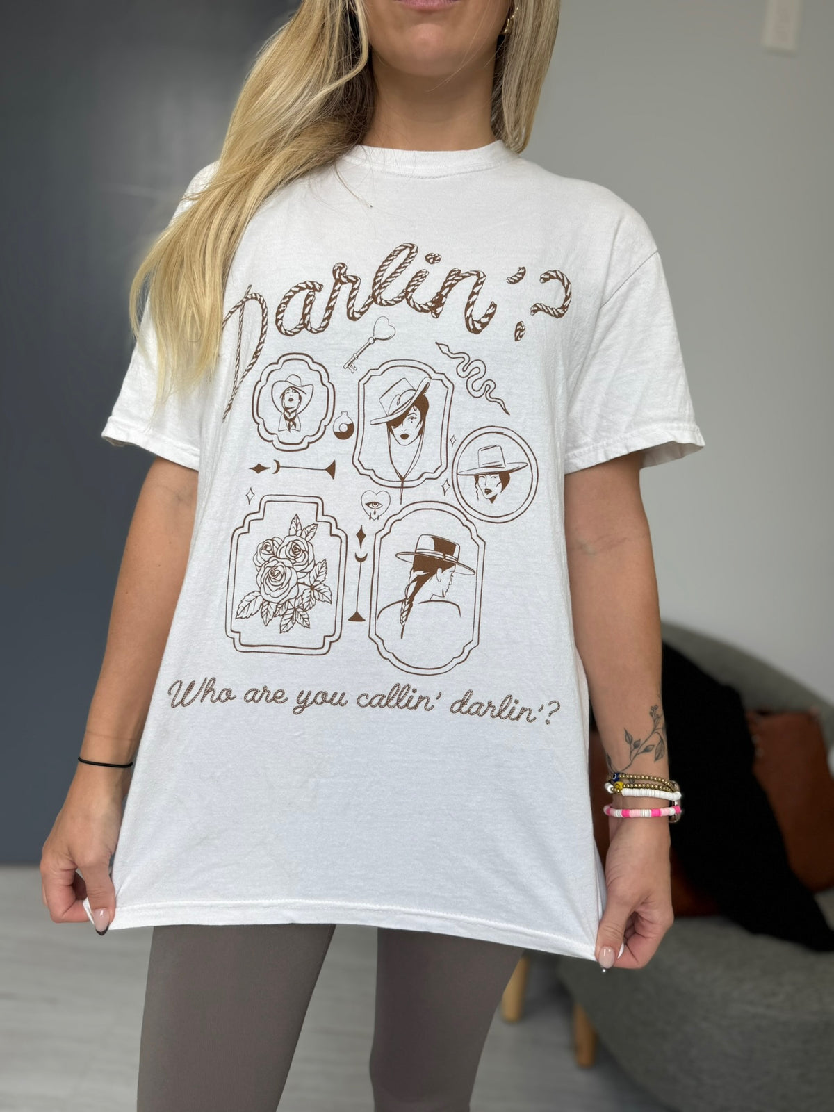 Darlin’ Graphic Tee